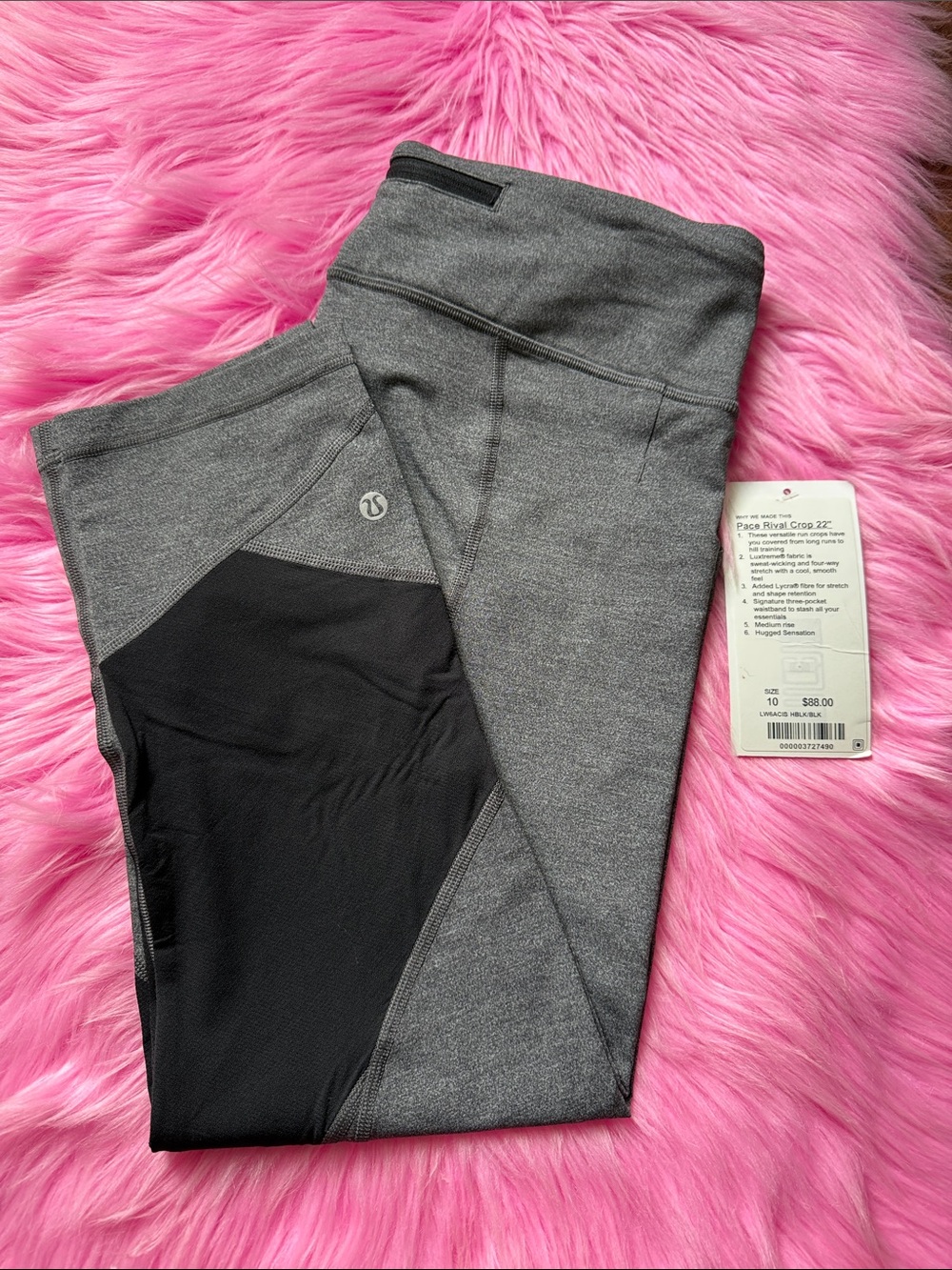 Size 10 pace rival crop 22” NWT black/heathered NWT
